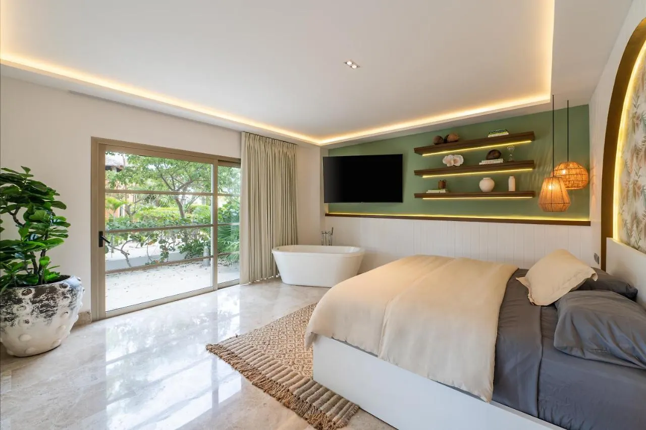 La Amada Cancun Apartment