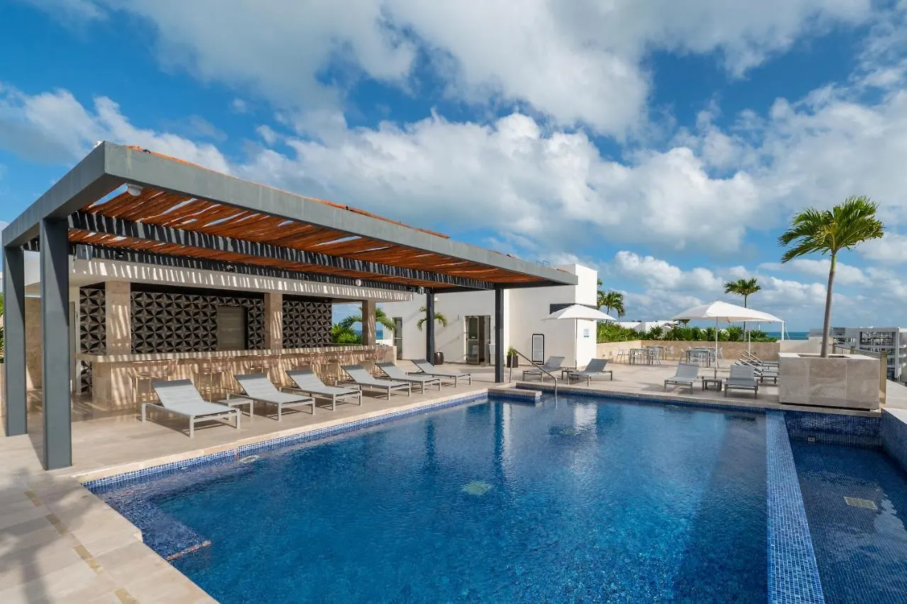 La Amada Cancun Apartment 0*,