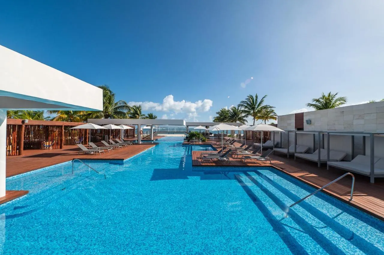 La Amada Cancun Apartment