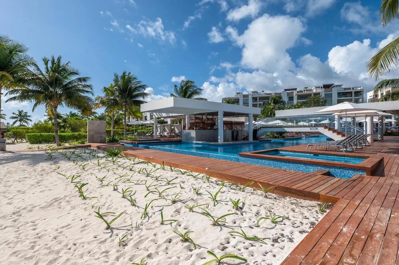La Amada Cancun Apartment
